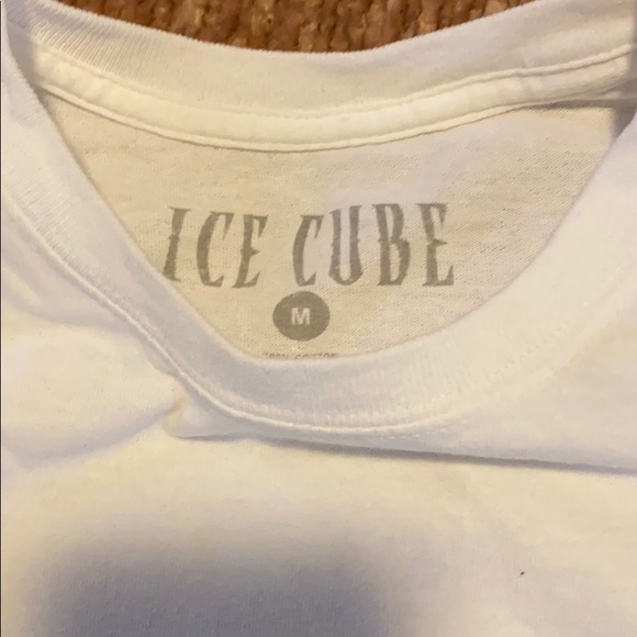 Crop Tee - Picture 3 of 3